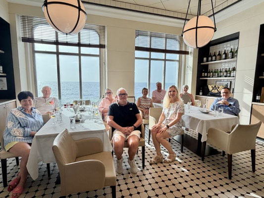 Eie Emocean Cruises Reisegruppe in der Sansibar auf der MS EUROPA 2