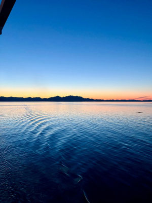 Sonnenuntergang im Endicott Arm in Alaska