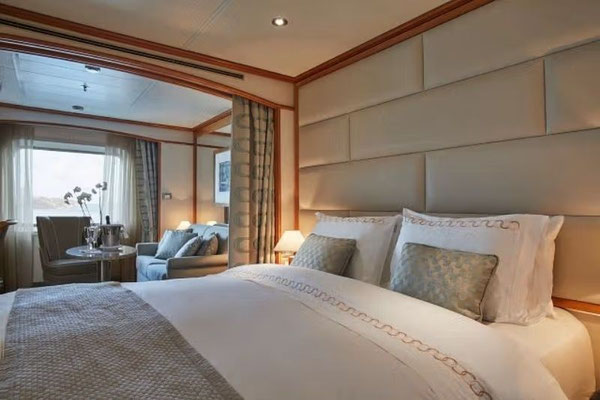 Silversea Silver Whisper Vista Suite