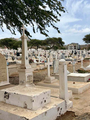 Der historische Friedhof Cemitério do Mindelo auf São Vicente