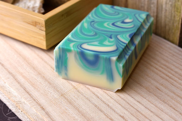 B.nature I Handmade Soap The Glittering Peacock