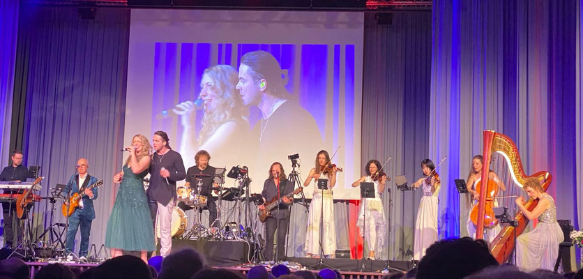 Benefizkonzert für einen Hoffnungsschimmer 2024 - Mit Ulric Wurschy, Sebastian Zierof, Chris Maldener, Samy Saemann, La Finesse & Anne Kox-Schindelin