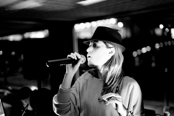 chanteuse beaujolais