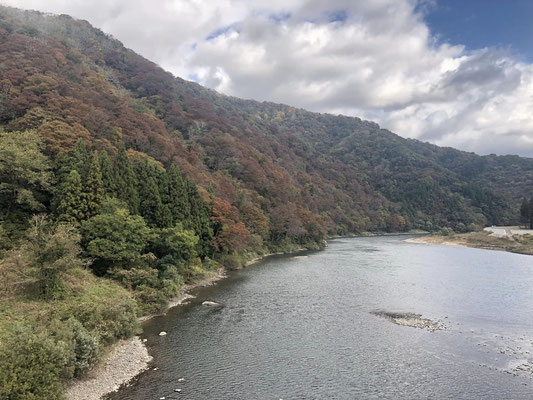 鹿瀬ダム周辺 阿賀野川ライン