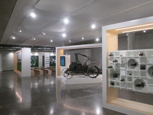  FENDT FORUM MARKTOBERDORF | Neubau, Erweiterung Ausstellungsgebäude | Bauherr AGCO GmbH, Marktoberdorf | LP 3 – 7,  8 teilw. | Nething Generalplaner, Neu-Ulm | Fotos Michael Kuderna