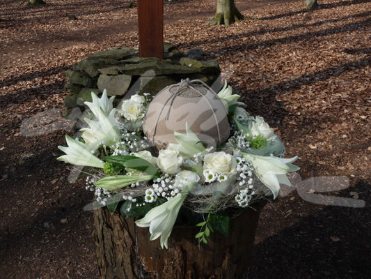 Urnenkranz weiß Einfach Blume