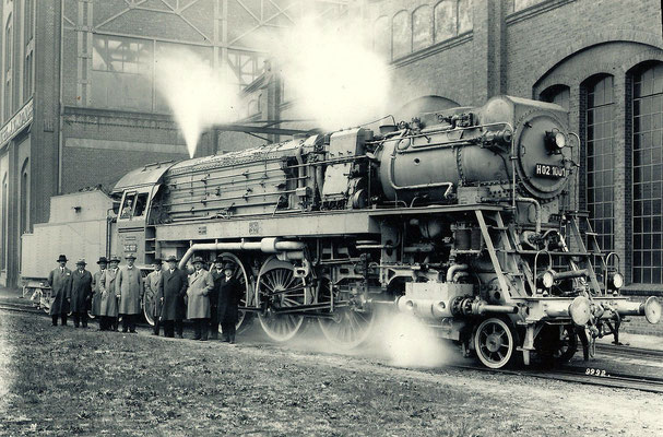 H02 1001 bei Dampfprobe auf dem Betriebsgelände der BMAG in Wildau 1929