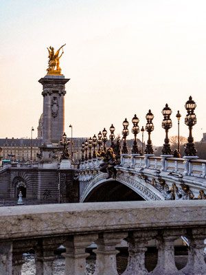 france travel agent