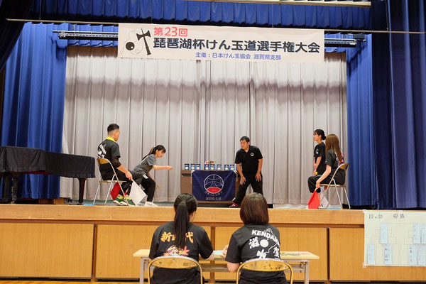 決勝戦 段の部