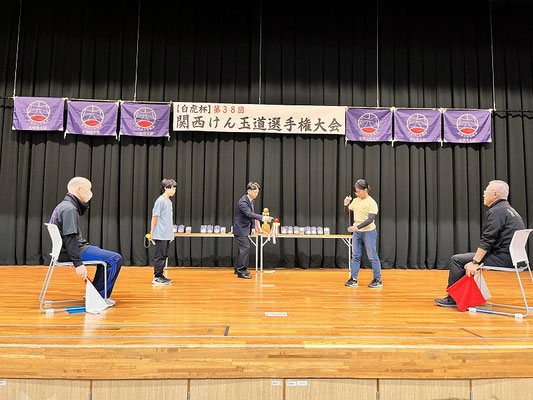 三段～四段の部　決勝戦