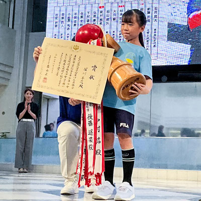 優勝の堀川さん（北関西・女子）