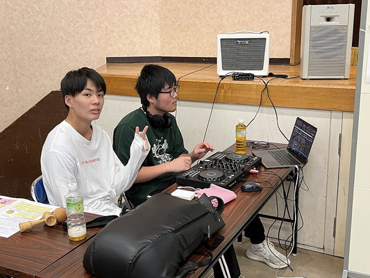 DJコーナー