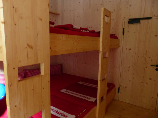 Zimmer in der Höllentalangerhütte