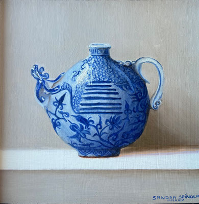 Azul y Blanco, Tetera Dragón, Oleo sobre tabla, Medidas 15,5 x 15,5 cm.