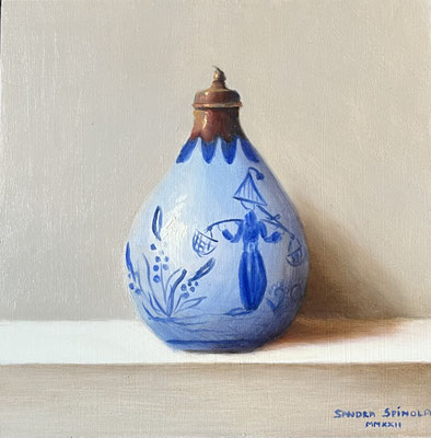Azul y Blanco, Botella, Oleo sobre tabla, Medidas 15,5 x 15,5 cm.
