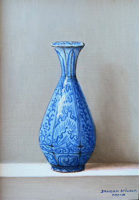 Azul y Blanco, Jarrón Flores, Oleo sobre tabla, Medidas 15,5 x 15,5 cm.
