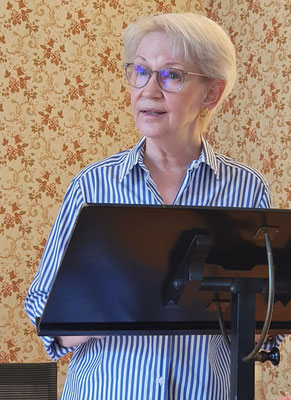 28. August 2022: Schloss Spiez - Lesung Annelies Hüssy und Léonie von Tavel (Foto: Fredi Frutschi)