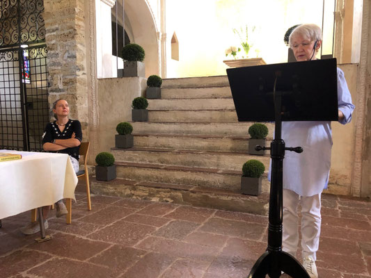 20. August 2023: Schloss Spiez - Lesung zum Thema "Unterwegs" (Bildquelle: B. Egli)