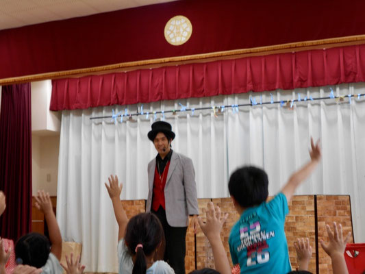 こども園での出張イベントの様子