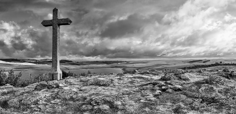 Croix du lac de Saint Andéol, Aubrac