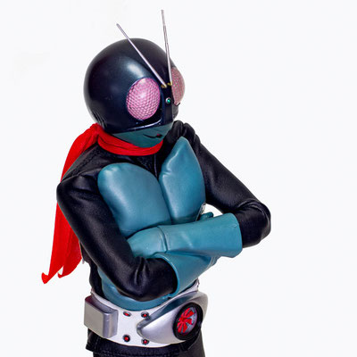BLOG-0093 RAH 仮面ライダー旧1号究極版 - gashapon technical