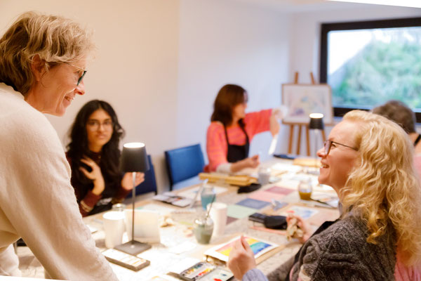 Klang.Farbe.Flow. | Aquarellmalkurs mit Klangmeditation Köln | Susanne Riehl & Sandra Jardin