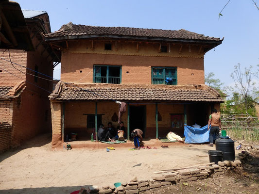 Vor dem Erdbeben. Wohnhaus in Sunakothi, Kathmandu-Tal