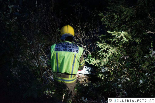 Erkunden der Lage durch den Einsatzleiter