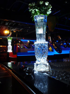 Vases for a club in Zurich