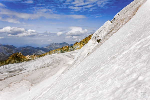 Les plus belles photos des Alpes paysages photos de haute montagnes : le glacier de la Girose l'été à 3450m, commune de La Grave, aout 2018.