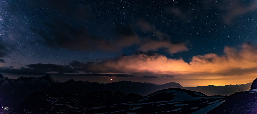 Stages photo de nuit, objets celestes et paysage nocturne en montagne : Nuit d'été en Oisans depuis 3100m, juillet 2020.