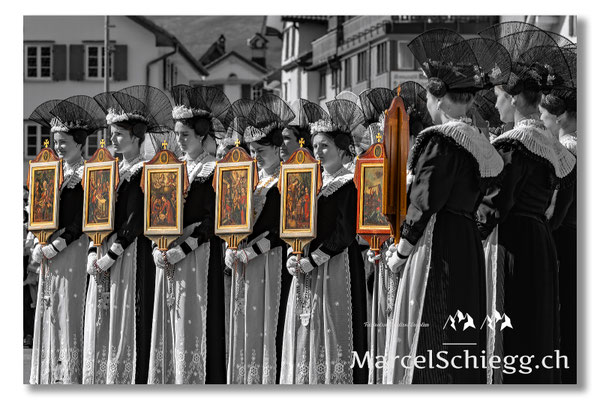 Marcel Schiegg Fotografie, Tradition, Brauchtum, Fronleichnam, Appenzeller Tracht, Appenzell, Appenzellerland