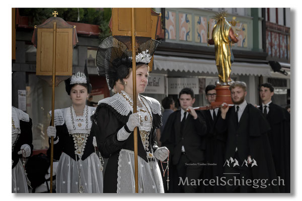 Marcel Schiegg Fotografie, Tradition, Brauchtum, Fronleichnam, Appenzeller Tracht, Appenzell, Appenzellerland