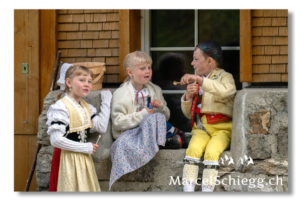 Marcel Schiegg Fotografie, Seealp, Alpstein, Tradition, Brauchtum, Alpfahrt, Oeberefahre, Appenzell