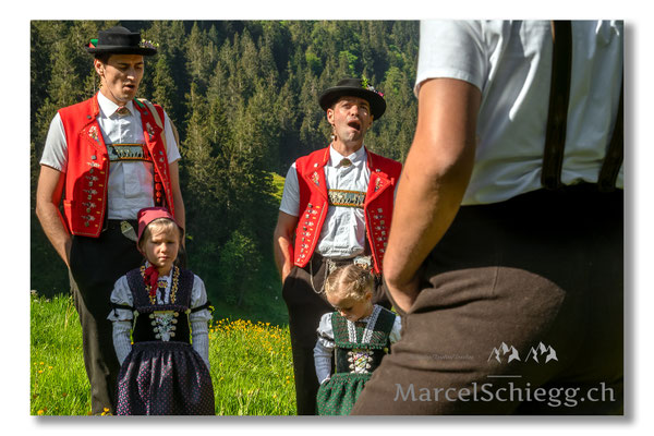 Marcel Schiegg Fotografie, Tradition, Brauchtum, Alpfahrt, Oeberefahre, Appenzell, Appenzellerland, Öberefahre, Alpstein