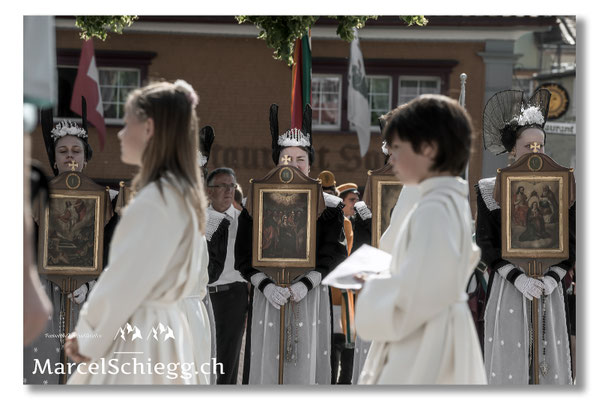 Marcel Schiegg Fotografie, Tradition, Brauchtum, Fronleichnam, Appenzeller Tracht, Appenzell, Appenzellerland
