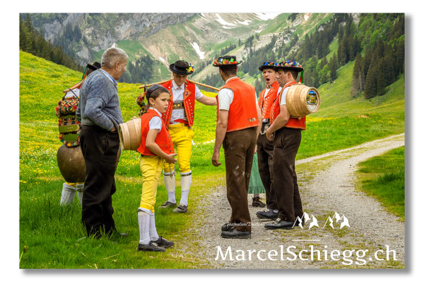 Marcel Schiegg Fotografie, Tradition, Brauchtum, Alpfahrt, Oeberefahre, Appenzell, Alpstein, Sämtis