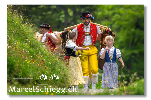 Marcel Schiegg Fotografie, Seealp, Alpstein, Tradition, Brauchtum, Alpfahrt, Oeberefahre, Appenzell, Senntumschellen