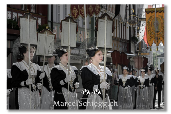 Marcel Schiegg Fotografie, Tradition, Brauchtum, Fronleichnam, Appenzeller Tracht, Appenzell, Appenzellerland