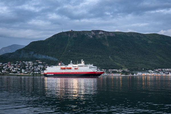 Hurtigruten, Hafen von Tromsö