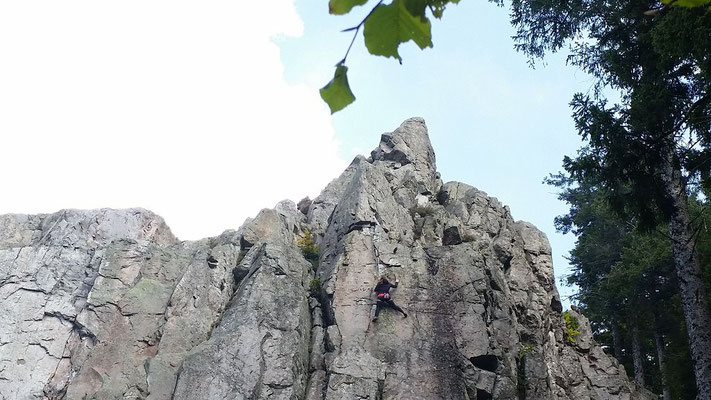 Kletterer am Kandelfelsen