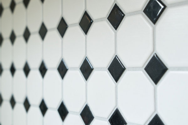 Mosaico 5,6x5,6 cm Ottagono Bianco opaco Nero lucido