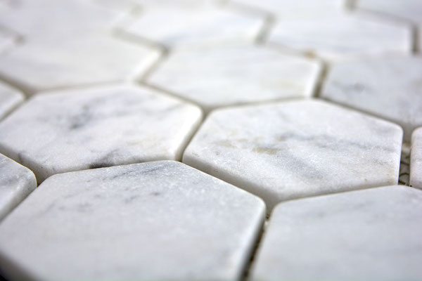 Mosaico Esagono in marmo Bianco Carrara