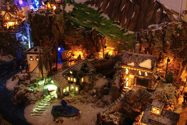 Village Noël/Christmas Village 2013, la nuit: La grande plage la nuit