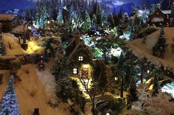 Village de Noël/Christmas Village 2014 de nuit: Moulin éclairé