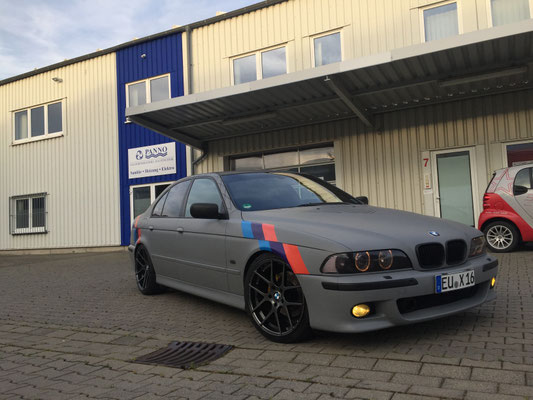 bme-5er-e39-vollfolierung-grau-matt