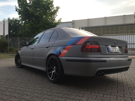 bme-5er-e39-vollfolierung-grau-matt