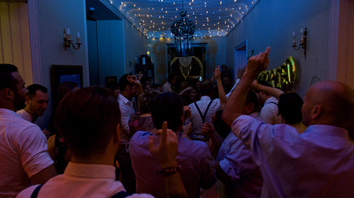 Mariage à carcassonne, dj pour mariage, mariage dans l'aude, dj mariage château, mariage dans le sud, dj for marriage, wedding in a castle, mariage en occitanie, 