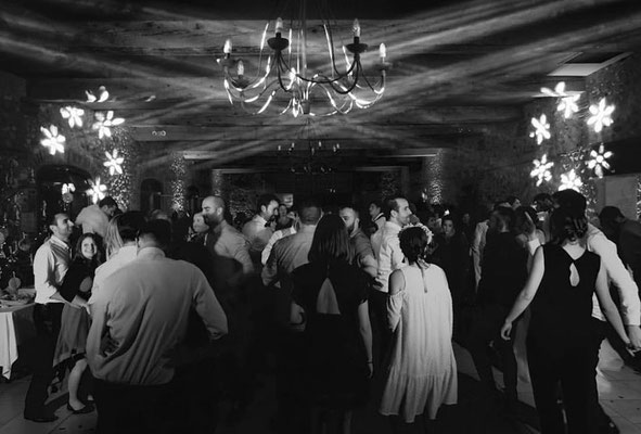 Dj Mariage Perpignan, musique mariage costa brava, dj mariage blanes, dj perpignan, dj mariage occitane , dj Carcassonne, dj mariage Carcassonne, dj Narbonne, dj mariage Narbonne, dj Montpellier, dj mariage Montpellier,