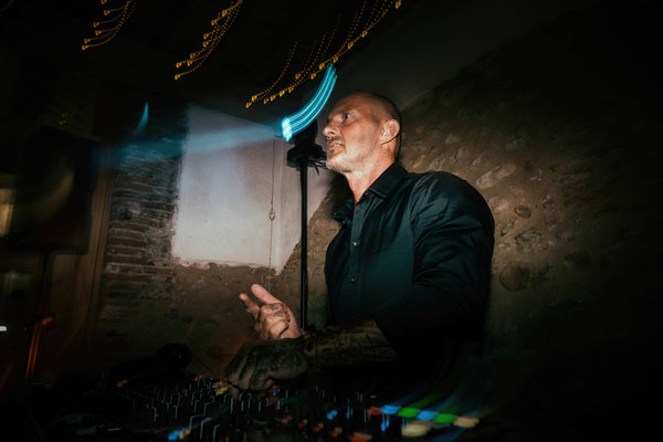 Stéphane Terpreau Dj francais pour votre mariage. Ibiza. Montpellier. Narbonne. Carcassonne. Costa Brava. French wedding for your wedding Ibiza.  